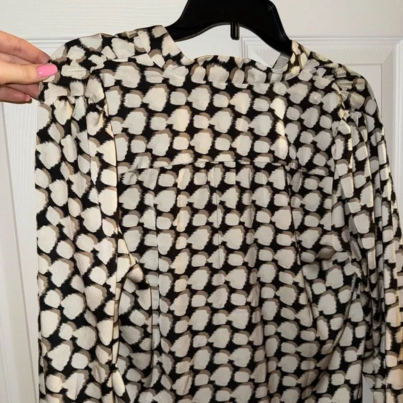 Banana Republic Printed Blouse - Picture 4 of 4